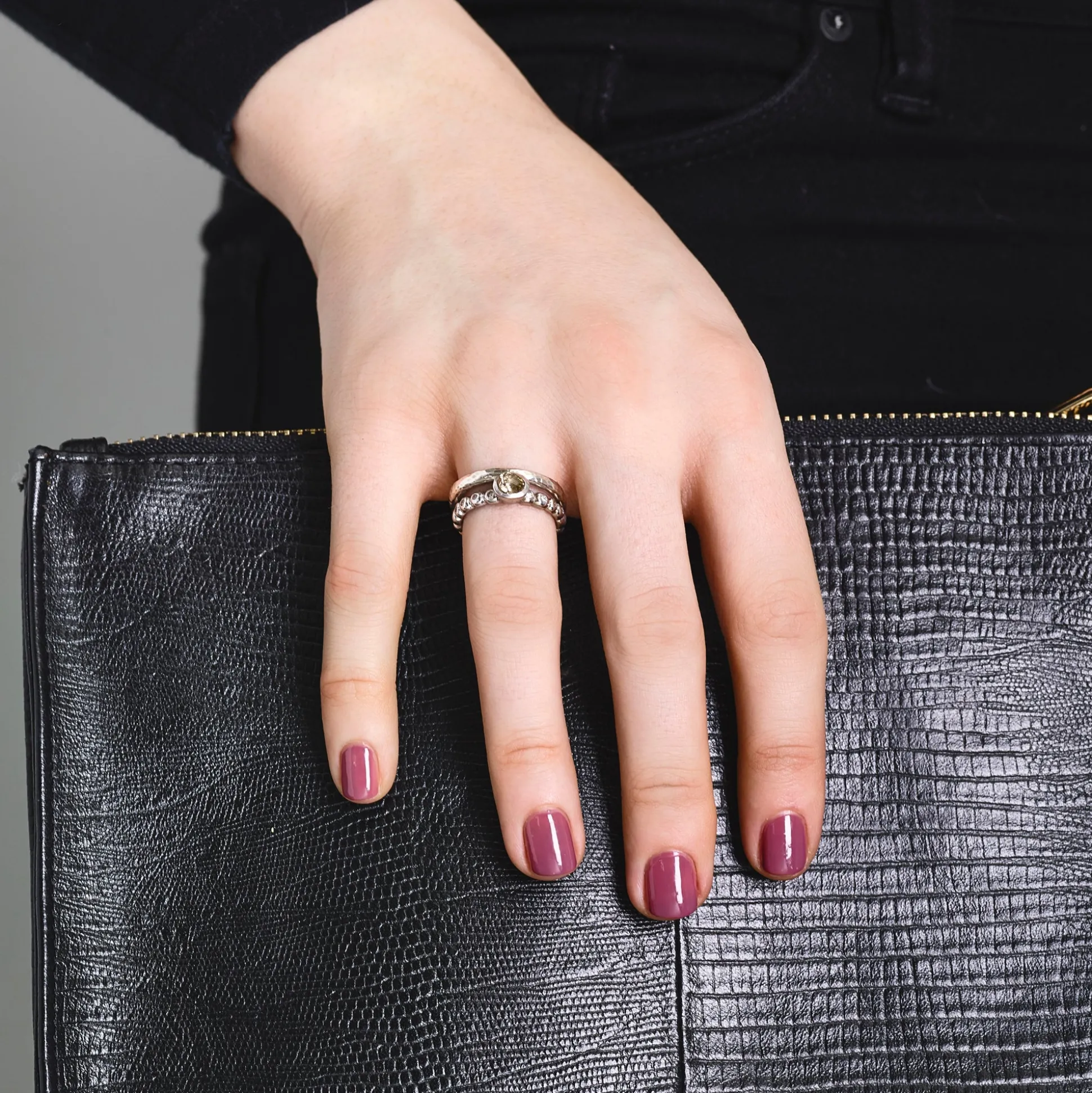 Ahana Ring