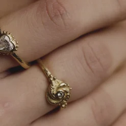 18ct Gold & Diamond Tiny Algerian Loveknot Ring