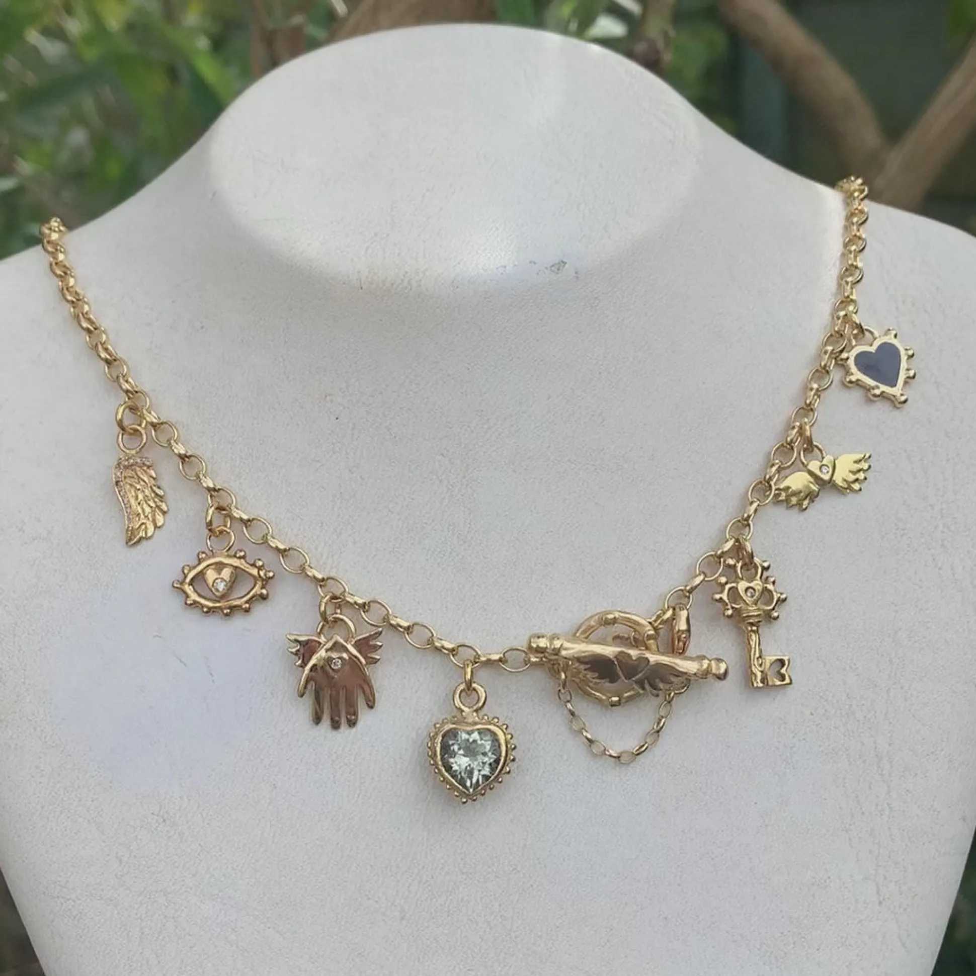 18ct Solid Gold Medium Oval Belcher Chain