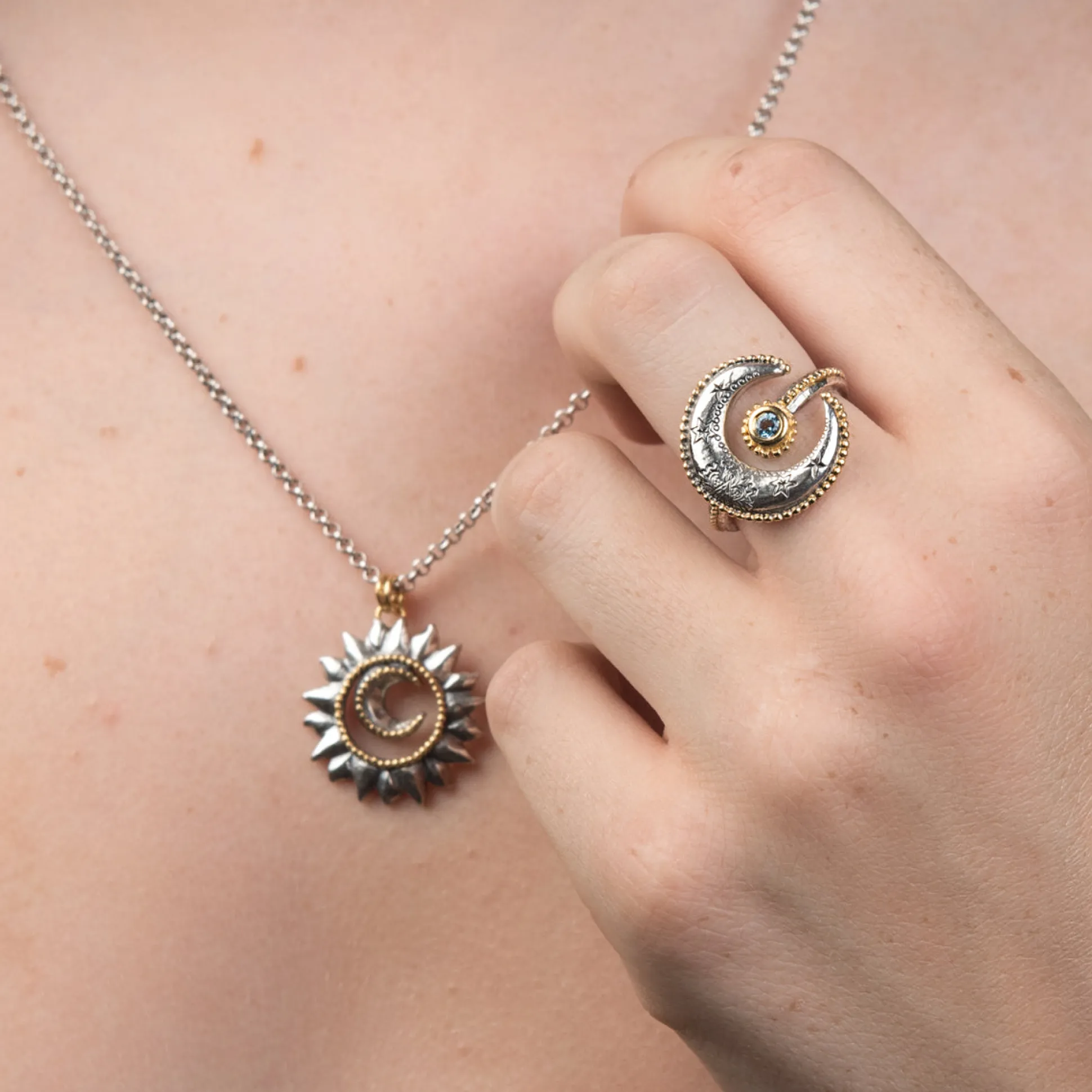 Eclisse Necklace