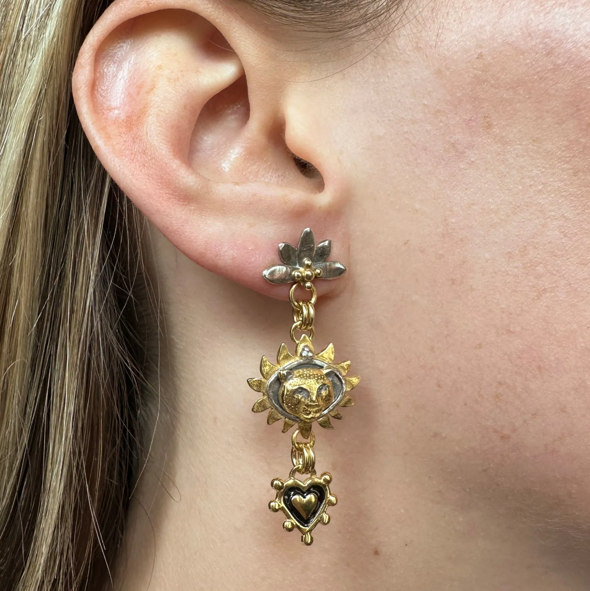 Esse Earrings