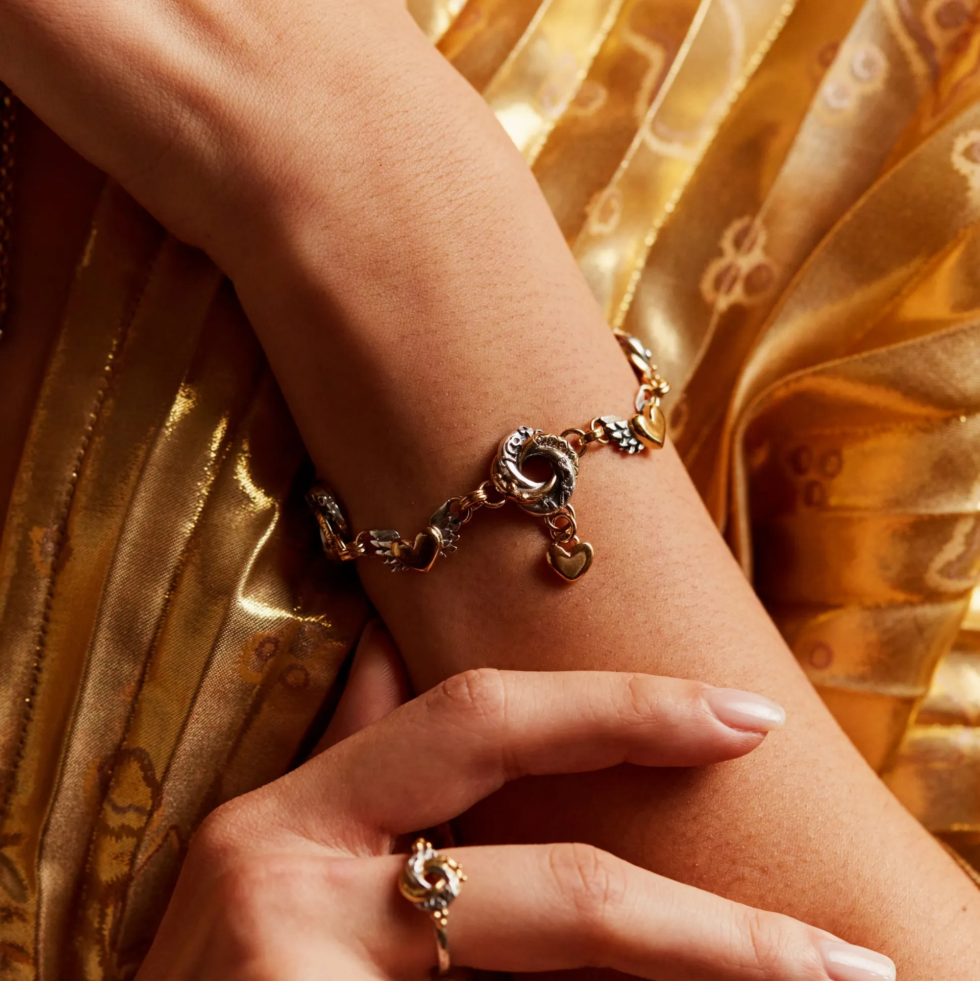 Mini Loveknot Charm Strand Bracelet | Algerian Loveknot | Sophie Harley