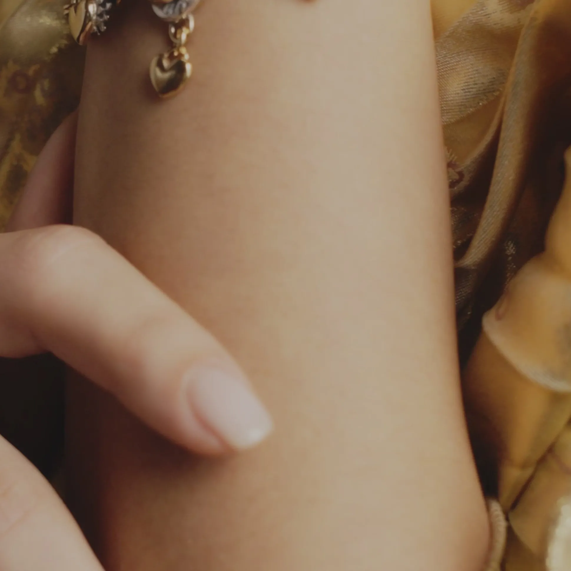 Mini Loveknot Charm Strand Bracelet | Algerian Loveknot | Sophie Harley