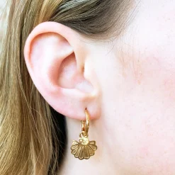 Mini Scallop Hoop Earrings