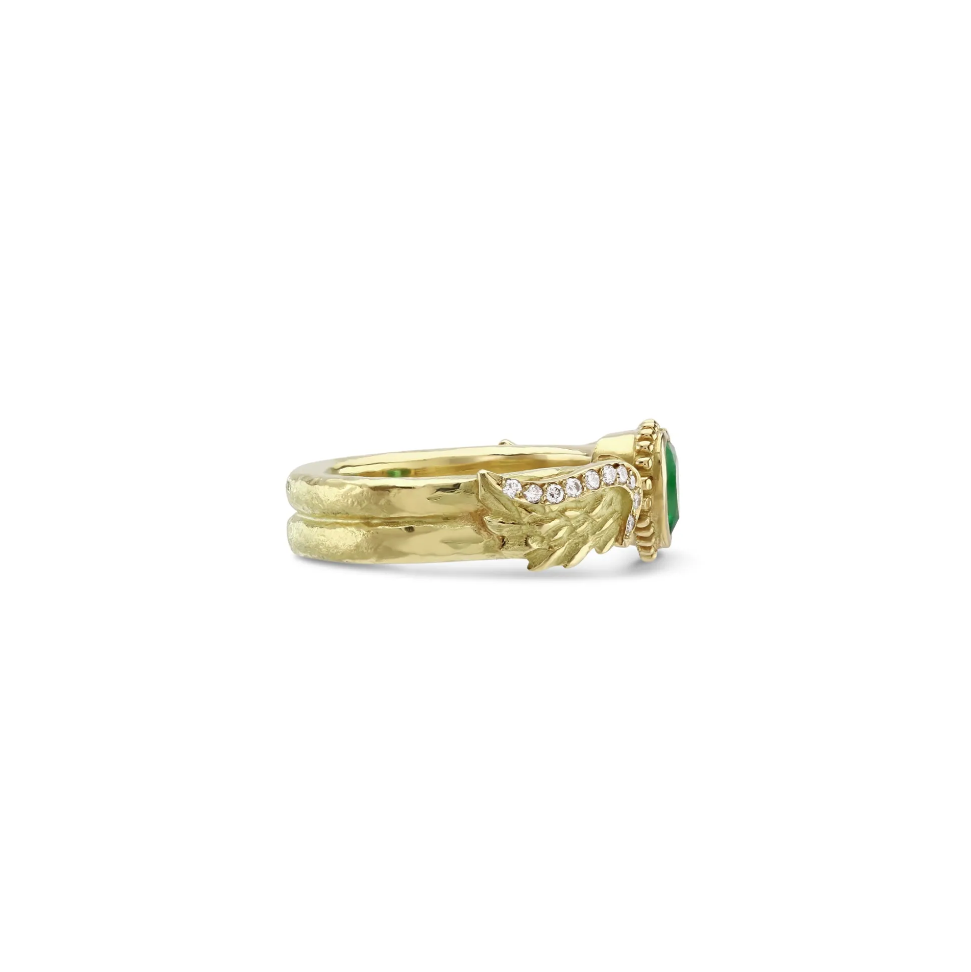 Venetian Wing Emerald Heart Ring